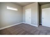 408 Cajetan St - Photo 22