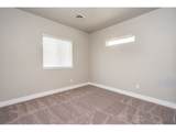 408 Cajetan St - Photo 23