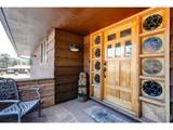 1041 Otis Ln - Photo 5