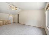 305 12th St - Photo 4