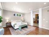 2521 Lake Dr - Photo 23