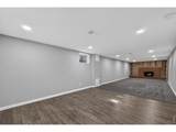 2105 51st Ave - Photo 40