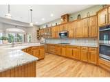 8258 Spinnaker Bay Dr - Photo 15