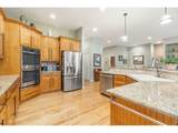 8258 Spinnaker Bay Dr - Photo 16
