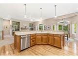 8258 Spinnaker Bay Dr - Photo 17