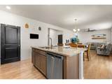 982 Cascade Falls St - Photo 12
