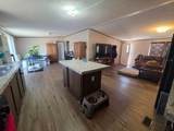 209 Larch Dr - Photo 2