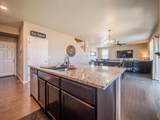 914 Charlton Dr - Photo 19