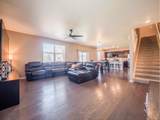 914 Charlton Dr - Photo 9