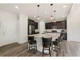 1553 Grand Ave - Photo 11