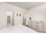 301 Thomas Ave - Photo 13