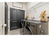 301 Thomas Ave - Photo 22