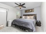 11209 Holly St - Photo 15