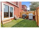 11209 Holly St - Photo 28