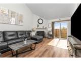 11209 Holly St - Photo 9