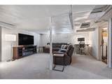 1095 Carr St - Photo 14