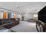 1095 Carr St - Photo 17