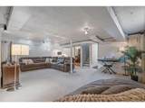 1095 Carr St - Photo 18
