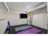 1095 Carr St - Photo 19