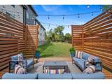 1095 Carr St - Photo 22