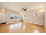 2202 Cocklebur Ln - Photo 3