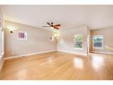 2202 Cocklebur Ln - Photo 4