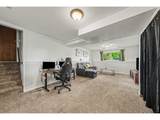 2421 Plum St - Photo 12