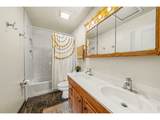 2421 Plum St - Photo 9