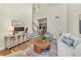 3202 Yellowstone Cir - Photo 2