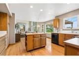 2435 Stonecrest Dr - Photo 11