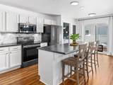 6912 Carlyle Ln - Photo 11