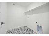 141 Washington St - Photo 15