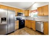 2810 40th Ave - Photo 5
