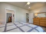 352 Howell Ave - Photo 16