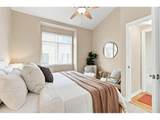 1380 Rosewood Ave - Photo 18
