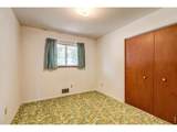 1416 Skyline Dr - Photo 18