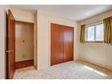 1416 Skyline Dr - Photo 21