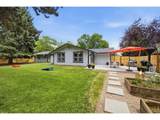 1433 Pikes Peak Ave - Photo 3