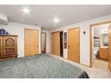 320 Strasburg Dr - Photo 21