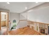 320 Strasburg Dr - Photo 9