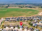 912 Charlton Dr - Photo 4