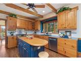 924 Clydesdale Ln - Photo 12