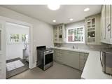 411 Oak St - Photo 12