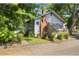 411 Oak St - Photo 30