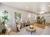 411 Oak St - Photo 6