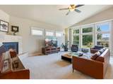 6741 Pumpkin Ridge Dr - Photo 10