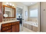 6741 Pumpkin Ridge Dr - Photo 16