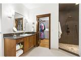 5241 Hialeah Dr - Photo 24