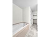 811 Snowberry St - Photo 19