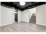 823 4th St - Photo 17